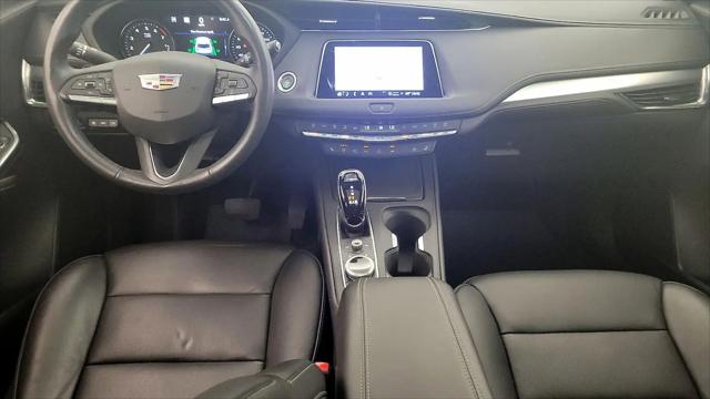 2022 Cadillac XT4 AWD Premium Luxury