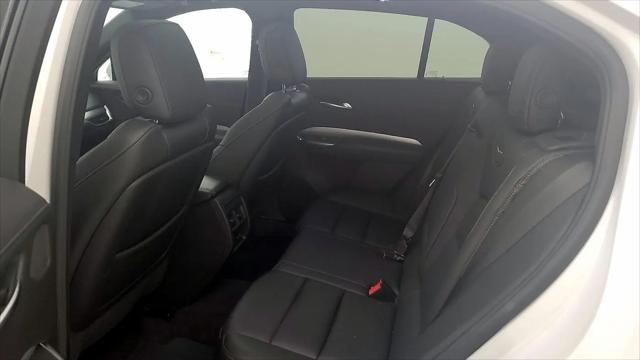 2022 Cadillac XT4 AWD Premium Luxury