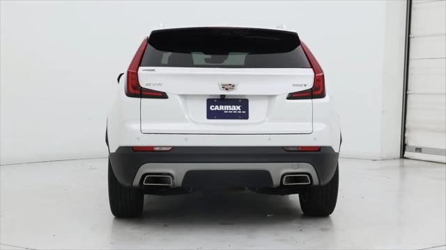 2022 Cadillac XT4 AWD Premium Luxury