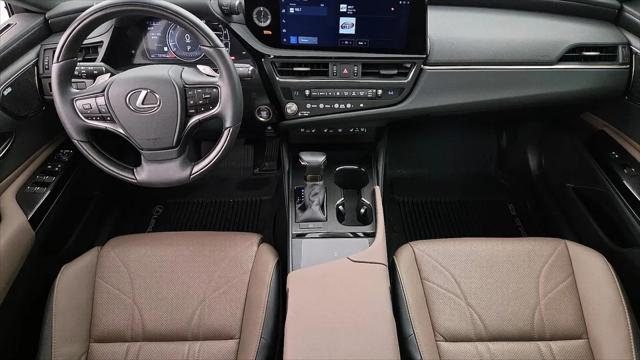 2025 Lexus ES 350 Ultra Luxury