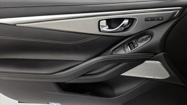 2019 INFINITI Q60 3.0t LUXE