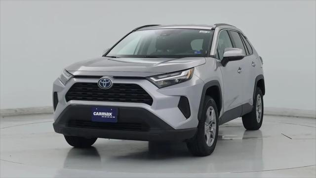2022 Toyota RAV4 Hybrid XLE