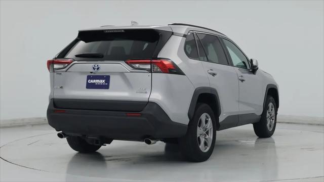 2022 Toyota RAV4 Hybrid XLE