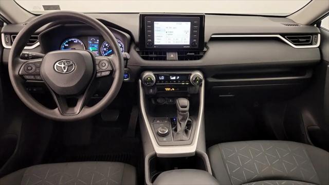 2022 Toyota RAV4 Hybrid XLE