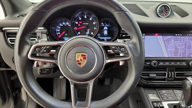 2021 Porsche Macan Macan