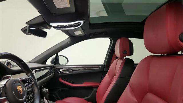 2021 Porsche Macan Macan