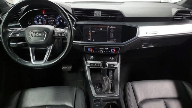 2020 Audi Q3 Premium 45 TFSI S line quattro Tiptronic
