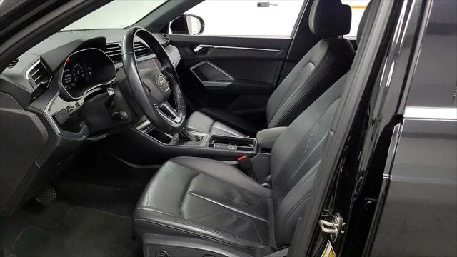 2020 Audi Q3 Premium 45 TFSI S line quattro Tiptronic