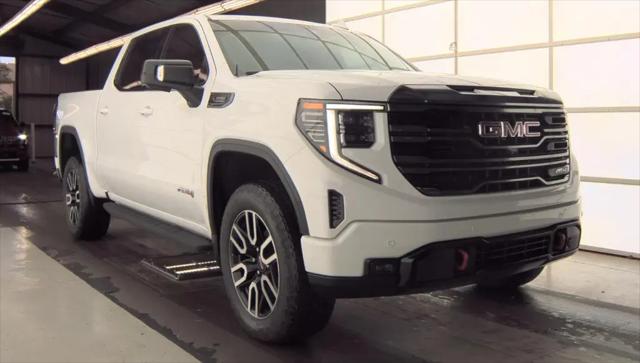 2023 GMC Sierra 1500 4WD Crew Cab Short Box AT4