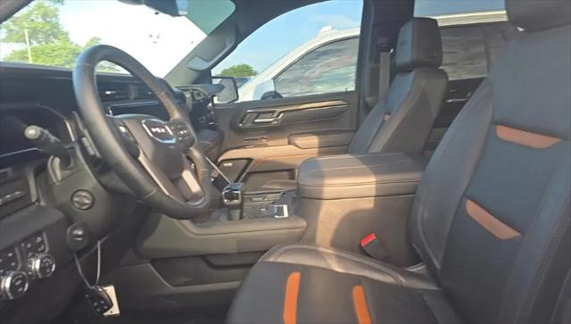 2023 GMC Sierra 1500 4WD Crew Cab Short Box AT4