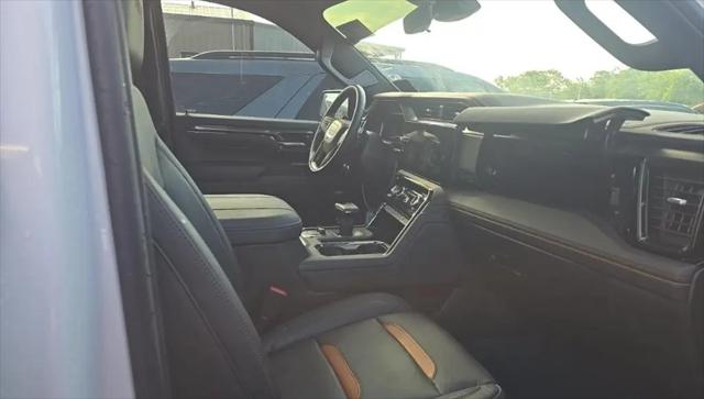 2023 GMC Sierra 1500 4WD Crew Cab Short Box AT4