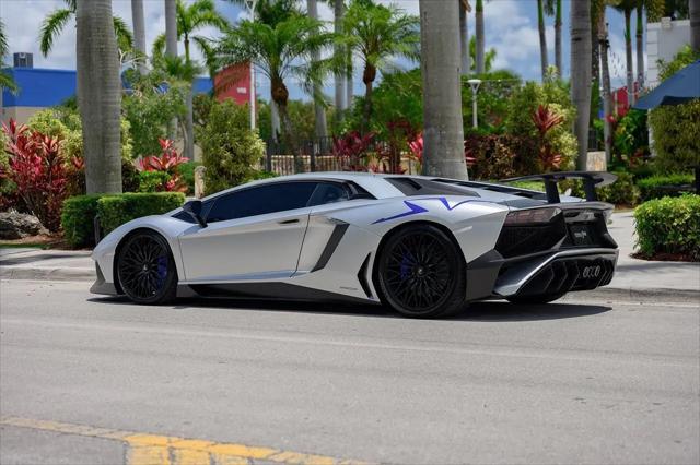 2016 Lamborghini Aventador LP750-4 Superveloce