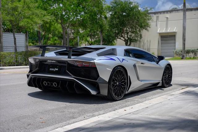 2016 Lamborghini Aventador LP750-4 Superveloce