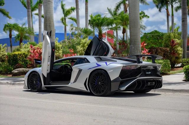 2016 Lamborghini Aventador LP750-4 Superveloce