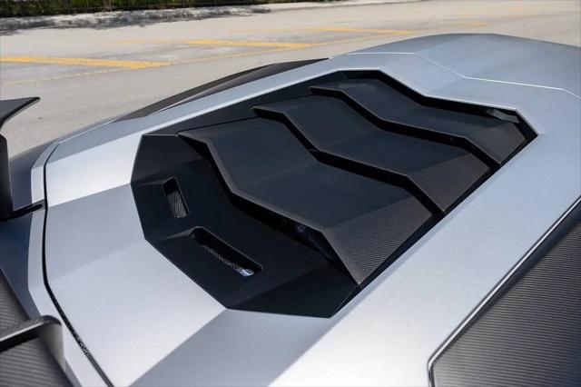 2016 Lamborghini Aventador LP750-4 Superveloce