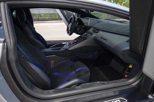 2016 Lamborghini Aventador LP750-4 Superveloce