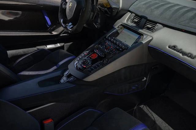 2016 Lamborghini Aventador LP750-4 Superveloce