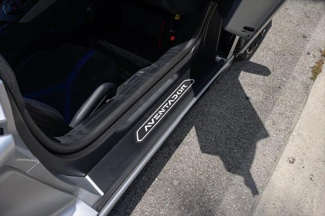 2016 Lamborghini Aventador LP750-4 Superveloce