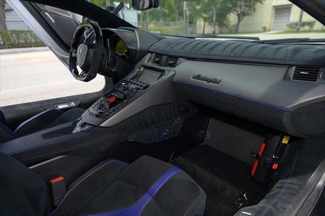 2016 Lamborghini Aventador LP750-4 Superveloce