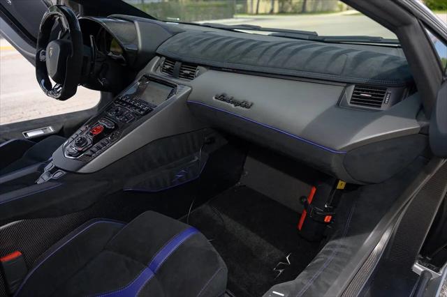 2016 Lamborghini Aventador LP750-4 Superveloce