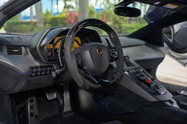 2016 Lamborghini Aventador LP750-4 Superveloce