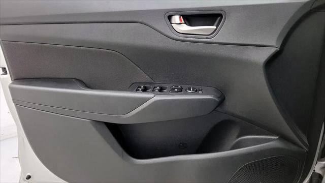 2020 Hyundai Accent SE