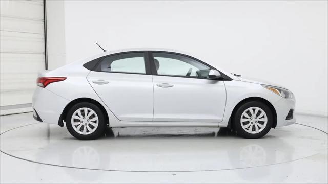 2020 Hyundai Accent SE
