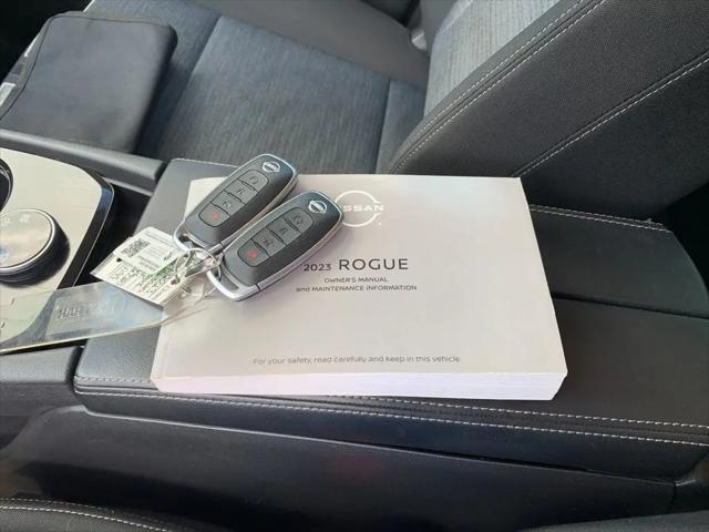 2023 Nissan Rogue SV Intelligent AWD