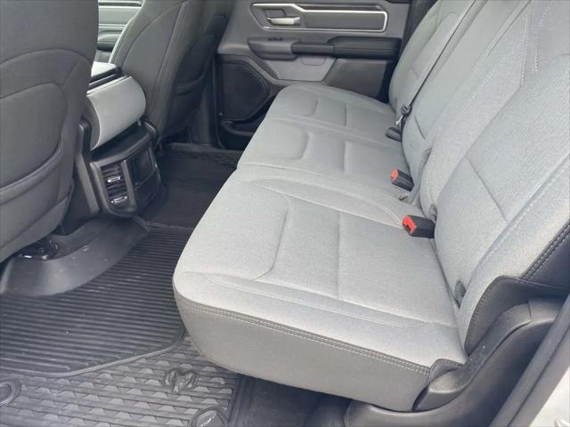 2021 Ram 1500 Big Horn Crew Cab 4x4 5'7" Box