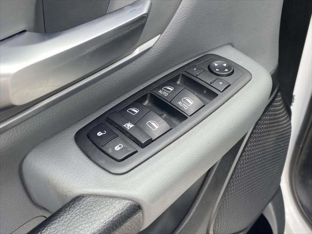 2021 Ram 1500 Big Horn Crew Cab 4x4 5'7" Box