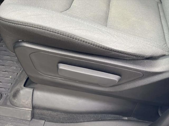 2021 Ram 1500 Big Horn Crew Cab 4x4 5'7" Box