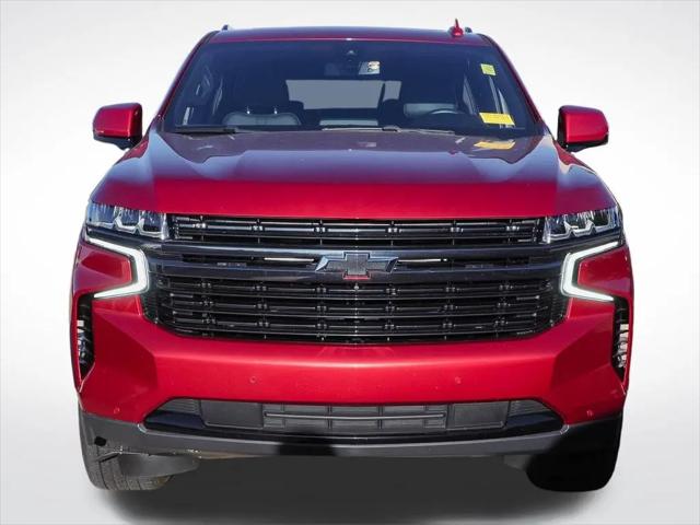 2022 Chevrolet Suburban 4WD RST