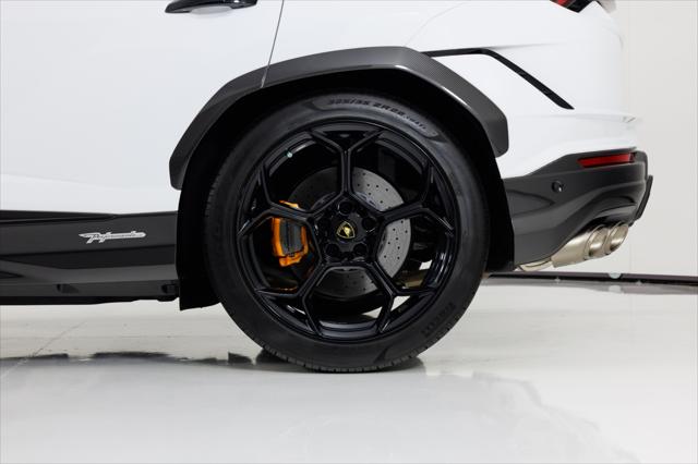 2024 Lamborghini Urus Performante