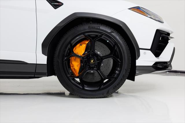 2024 Lamborghini Urus Performante