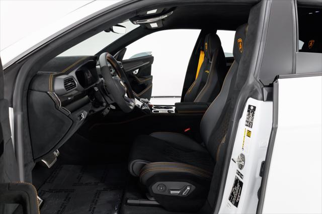 2024 Lamborghini Urus Performante