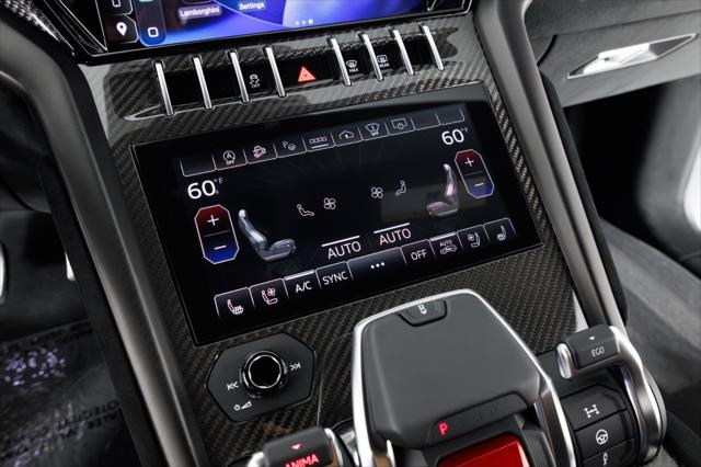 2024 Lamborghini Urus Performante