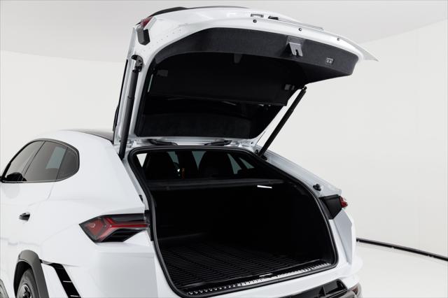 2024 Lamborghini Urus Performante