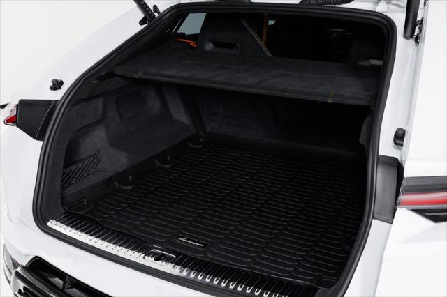 2024 Lamborghini Urus Performante