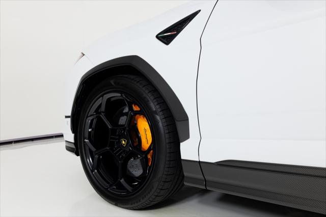 2024 Lamborghini Urus Performante