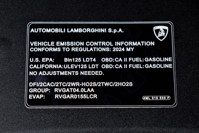 2024 Lamborghini Urus Performante