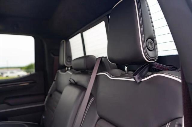 2024 GMC Sierra 1500 4WD Crew Cab Short Box AT4X