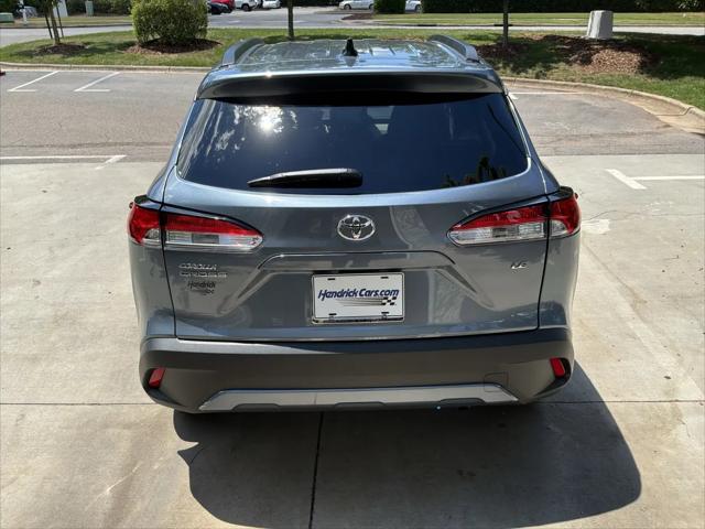 2025 Toyota Corolla Cross LE