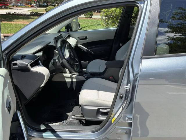 2025 Toyota Corolla Cross LE