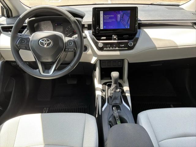2025 Toyota Corolla Cross LE