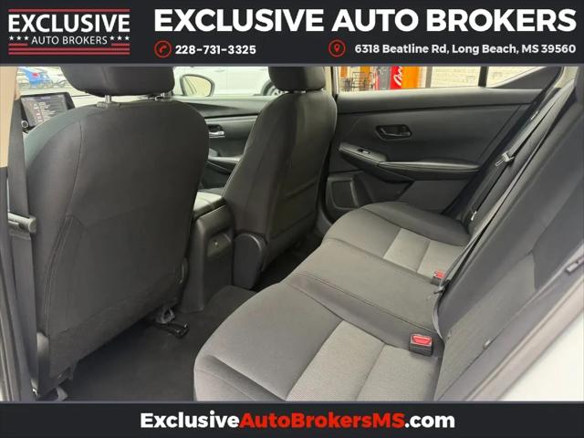2024 Nissan Sentra SV Xtronic CVT