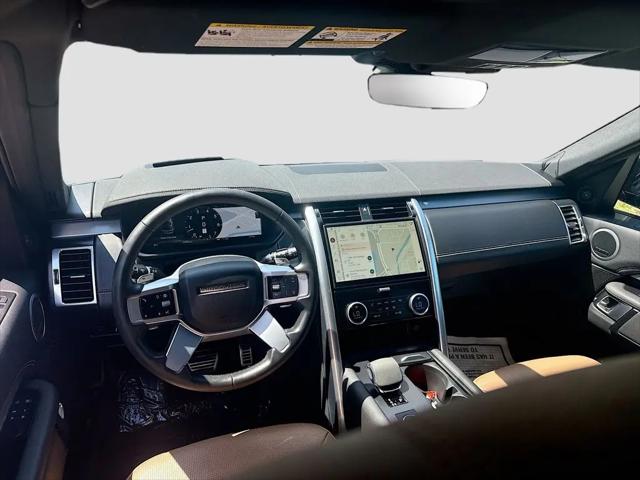 2024 Land Rover Discovery P360 Dynamic SE