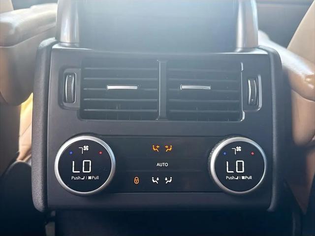 2024 Land Rover Discovery P360 Dynamic SE