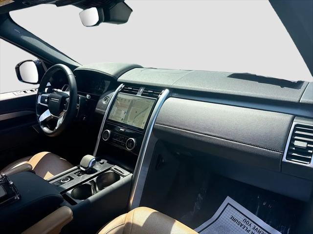 2024 Land Rover Discovery P360 Dynamic SE