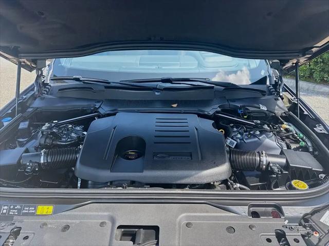 2024 Land Rover Discovery P360 Dynamic SE