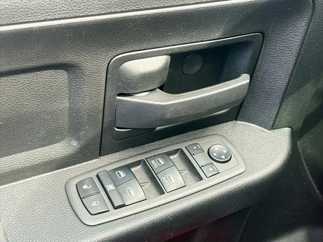 2022 Ram 1500 Classic Tradesman Crew Cab 4x2 5'7" Box